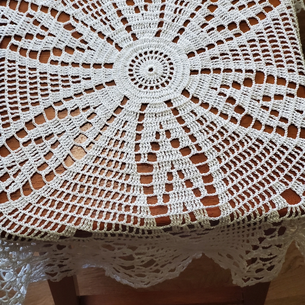 Round Doily - Picture 3 of 3
